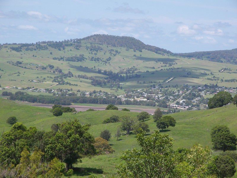 396 Omaras Road, Mount Colliery QLD 4370