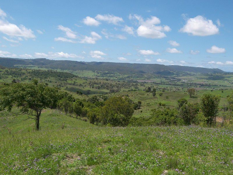 396 Omaras Road, Mount Colliery QLD 4370