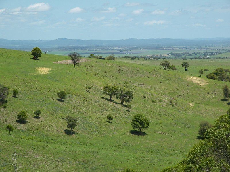 396 Omaras Road, Mount Colliery QLD 4370