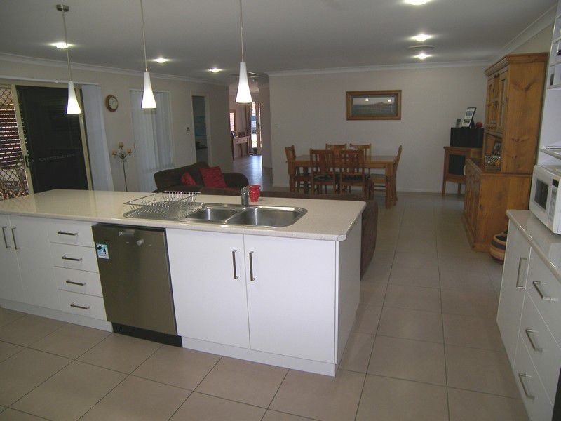 4 Rose Bud Ct, Warwick QLD 4370