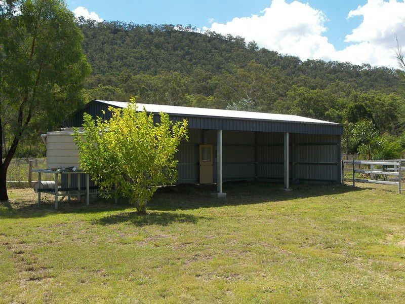 467 North Branch Road, Goomburra QLD 4362