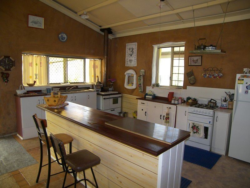 467 North Branch Road, Goomburra QLD 4362