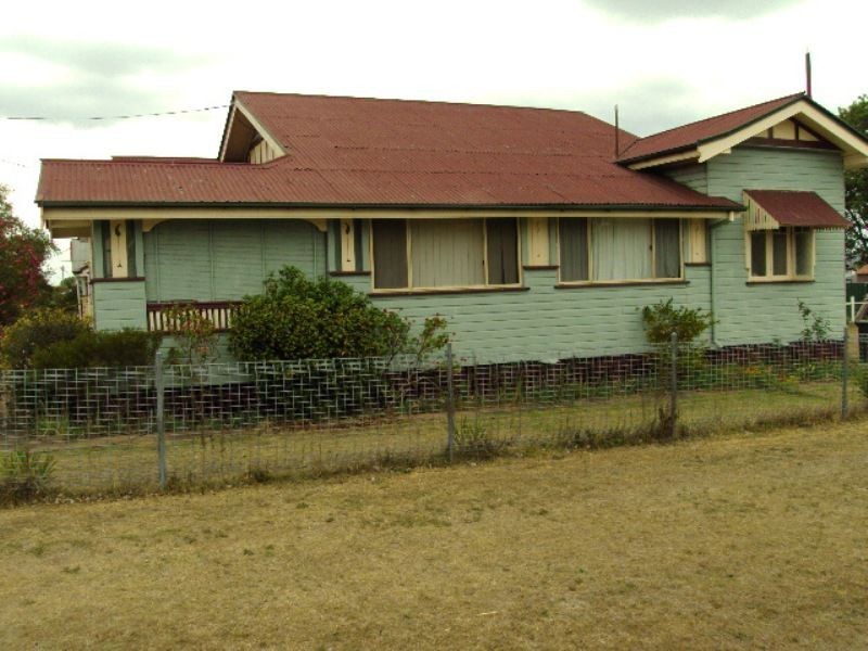 98 Percy Street, Warwick QLD 4370