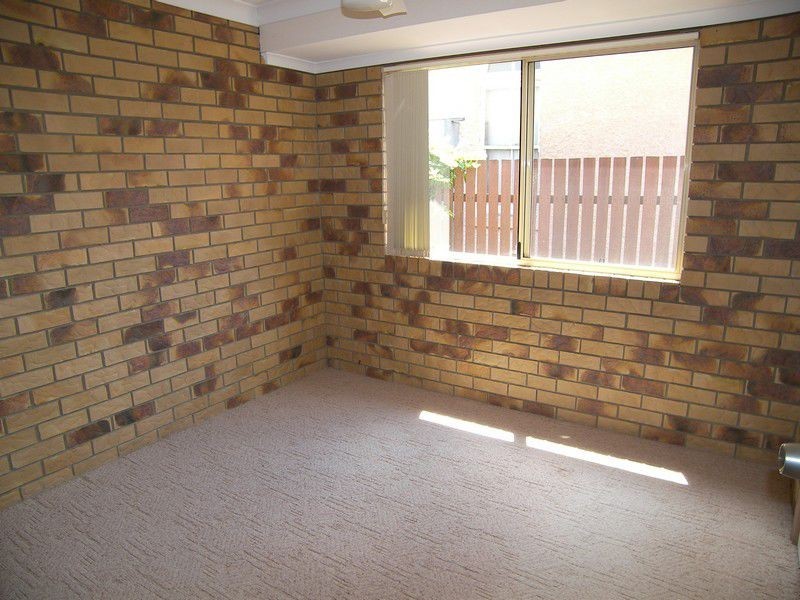 2/90 Fitzroy Street, Warwick QLD 4370