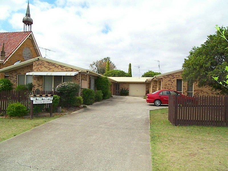 2/90 Fitzroy Street, Warwick QLD 4370