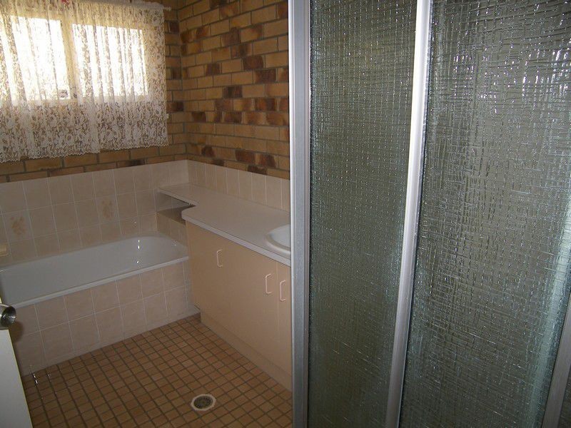 2/90 Fitzroy Street, Warwick QLD 4370