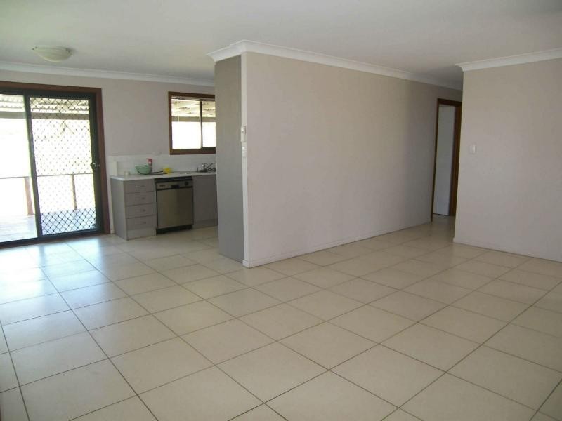 10 Self Street, Warwick QLD 4370