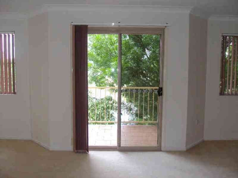 2/107A Fitzroy Street, Warwick QLD 4370