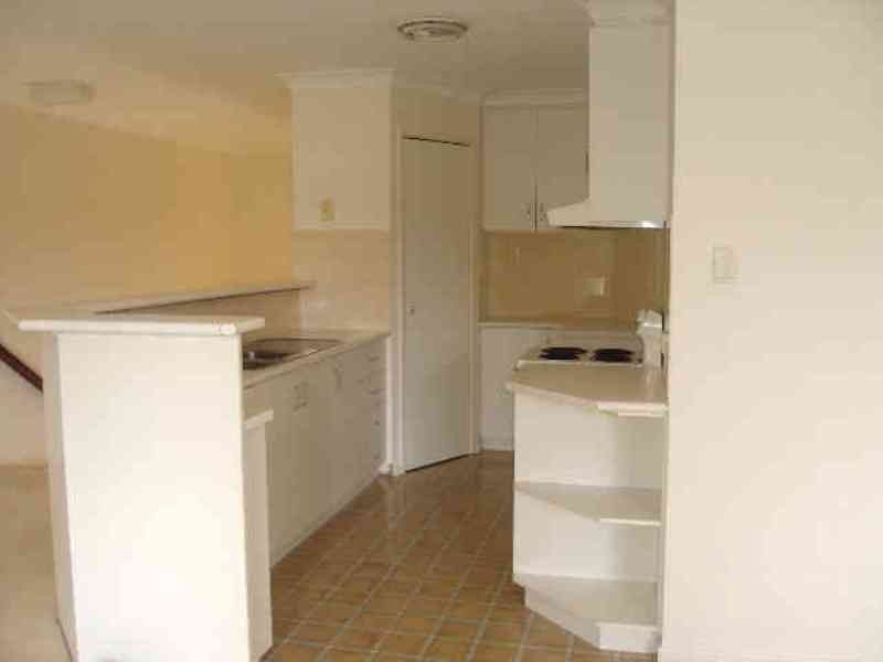 2/107A Fitzroy Street, Warwick QLD 4370