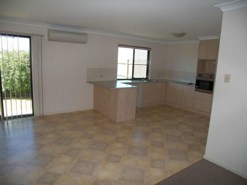 1B Davis Place, Warwick QLD 4370