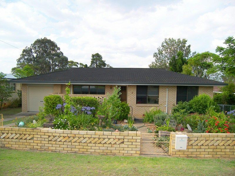 5 Braemar Street, Warwick QLD 4370