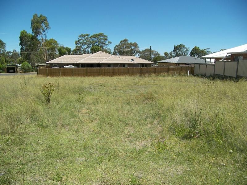 6 Hawker Road, Warwick QLD 4370