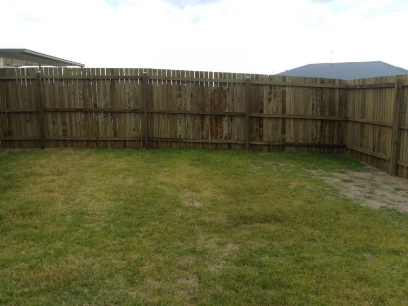 1/11 Icebarg Court, Warwick QLD 4370