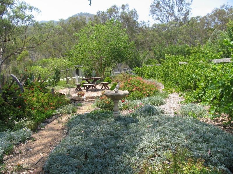 Swanfels QLD 4371