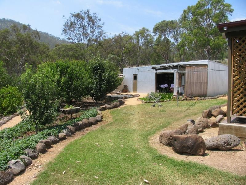Swanfels QLD 4371