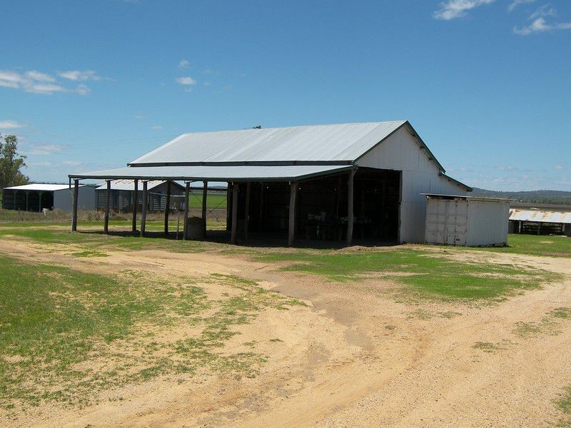 973 Upper Wheatvale Road, Warwick QLD 4370