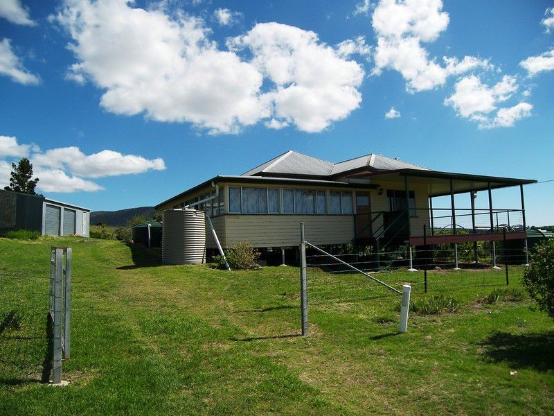 12 McMasters Road, Warwick QLD 4370