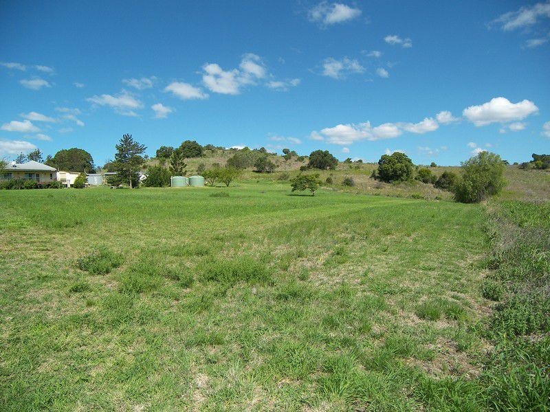 12 McMasters Road, Warwick QLD 4370