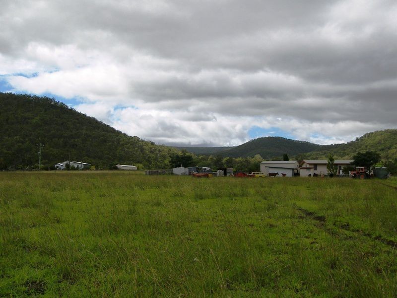 557 North Branch Road, Goomburra QLD 4362