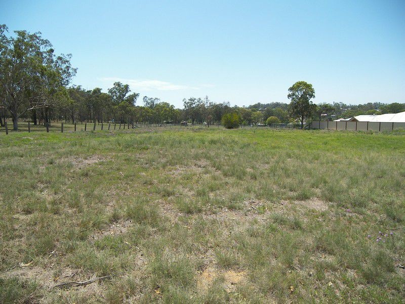 8a Yangan Road, Warwick QLD 4370
