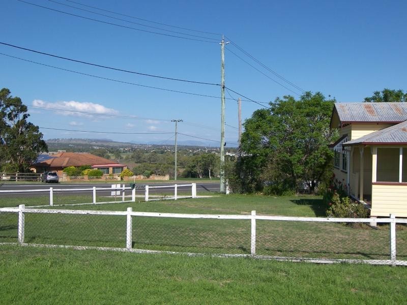 230/232 Wood Street, Warwick QLD 4370