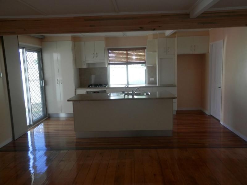 15 Elizabeth Street, Warwick QLD 4370