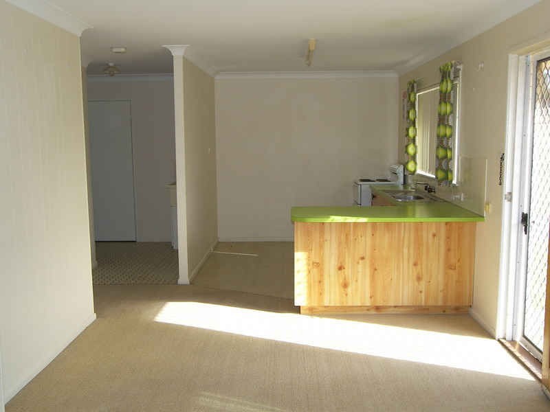 4/220 Pratten Street, Warwick QLD 4370