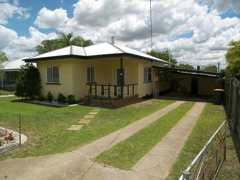 33 Weewondilla Road, Warwick QLD 4370