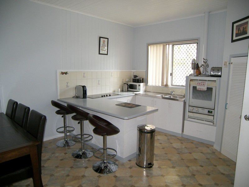 33 Weewondilla Road, Warwick QLD 4370