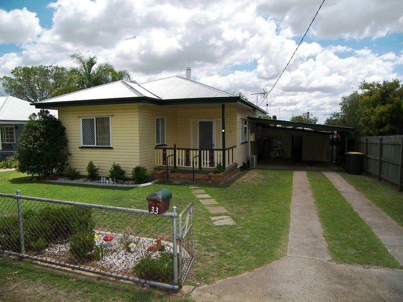 33 Weewondilla Road, Warwick QLD 4370