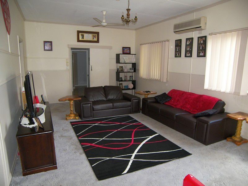 33 Weewondilla Road, Warwick QLD 4370