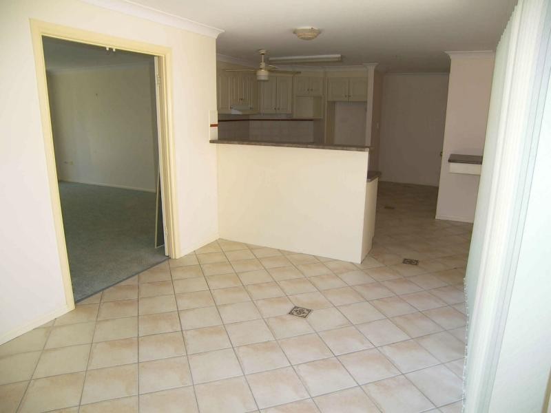 2 Bundaleer Drive, Warwick QLD 4370