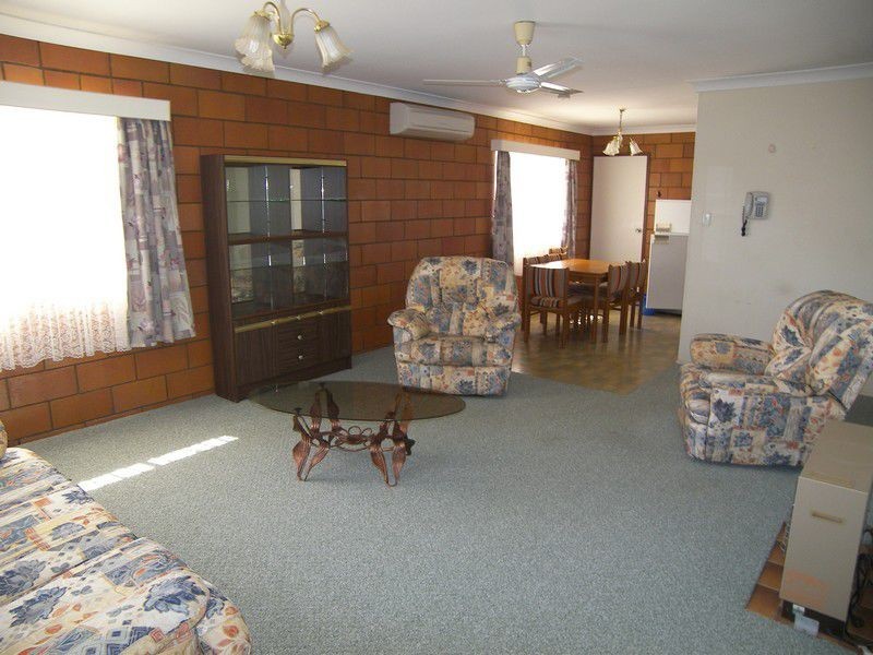 4/13 Barth Street, Warwick QLD 4370