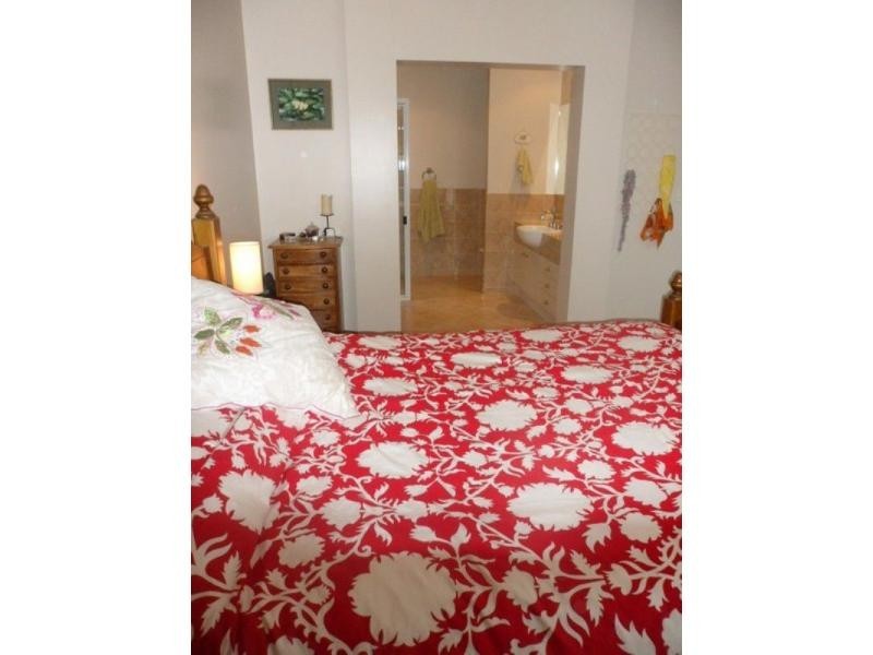 6 Yarrawonga Street, Warwick QLD 4370