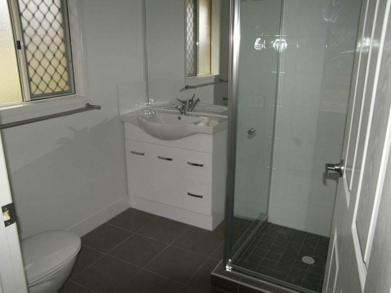 2/26 Law Road, Warwick QLD 4370