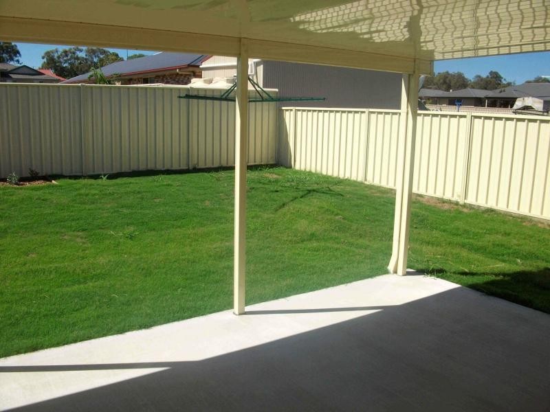 2/26 Law Road, Warwick QLD 4370