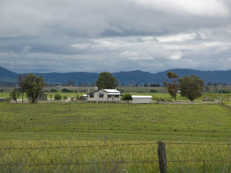 63 Tom Grayson Road, Loch Lomond QLD 4370