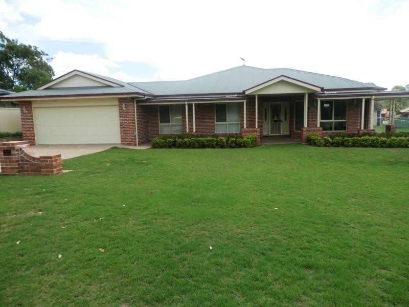 13 Colwar Court, Warwick QLD 4370