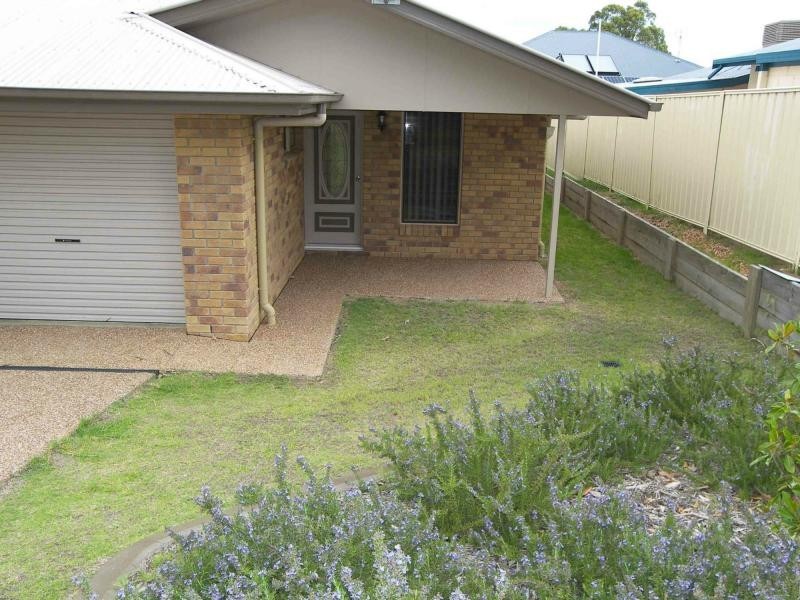 2/40 Glen Road, Warwick QLD 4370