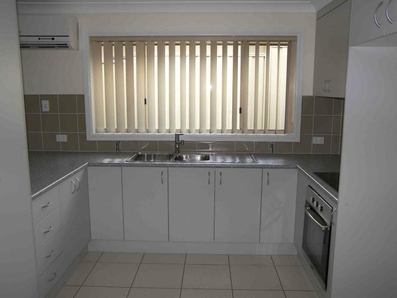 2/40 Glen Road, Warwick QLD 4370