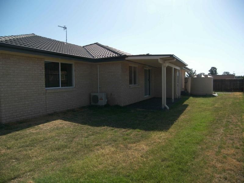 12 Ridgeview Road, Warwick QLD 4370