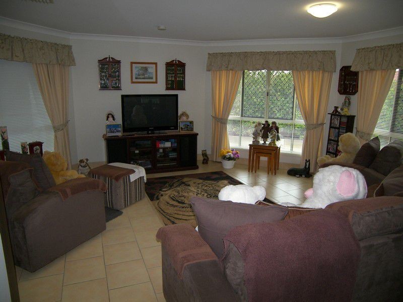 32 Doncaster Drive, Warwick QLD 4370