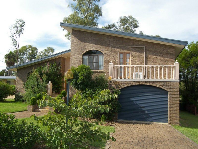 10 Ellwood Avenue, Warwick QLD 4370