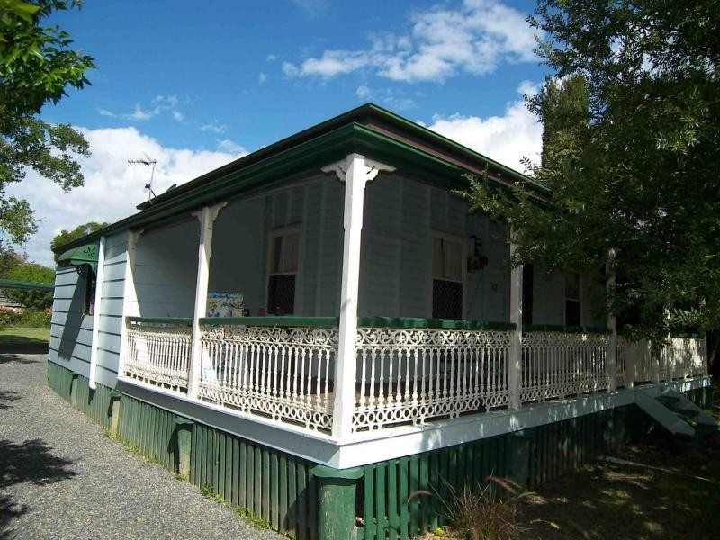 42 Myall Avenue, Warwick QLD 4370