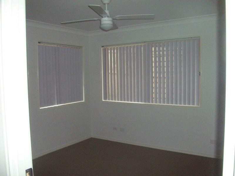 2/20 Douglas Street, Warwick QLD 4370