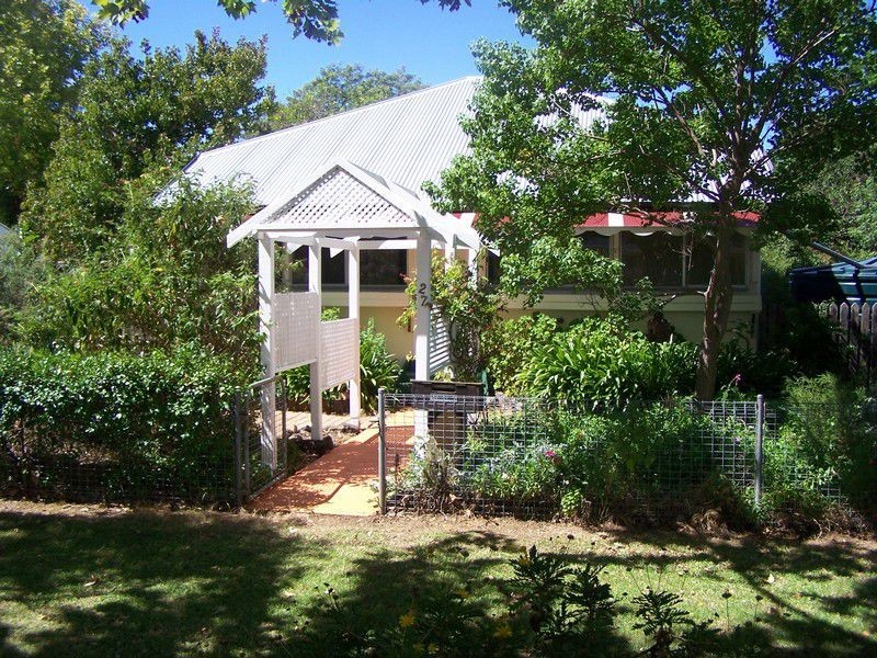 27 Herbert Street, Allora QLD 4362