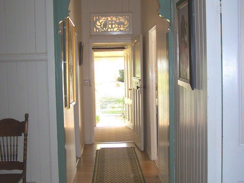 27 Herbert Street, Allora QLD 4362