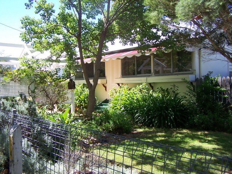 27 Herbert Street, Allora QLD 4362