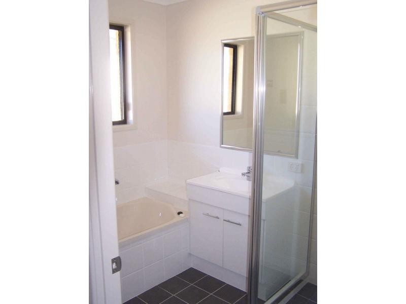 4 Coorey Place, Warwick QLD 4370
