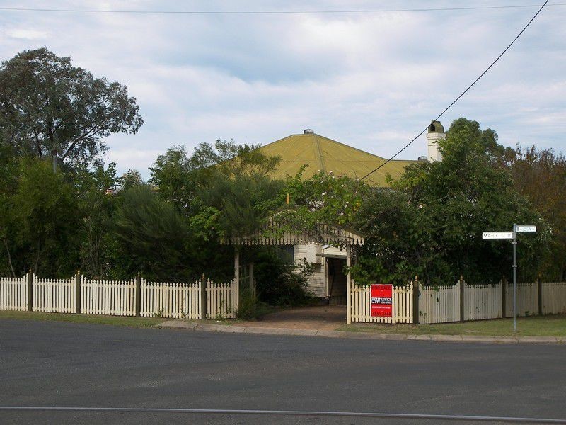 16 Mary Street, Warwick QLD 4370